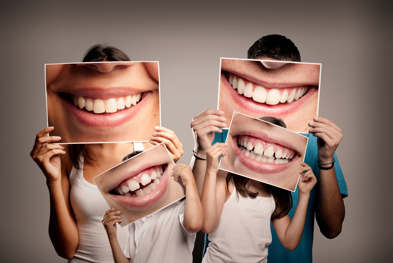 Co zrobić, aby móc się cieszyć zdrowymi i białymi zębami?