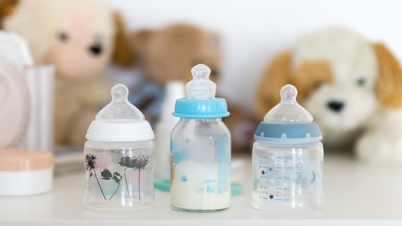 Czym kierować się podczas zakupu mleka w proszku dla niemowląt?