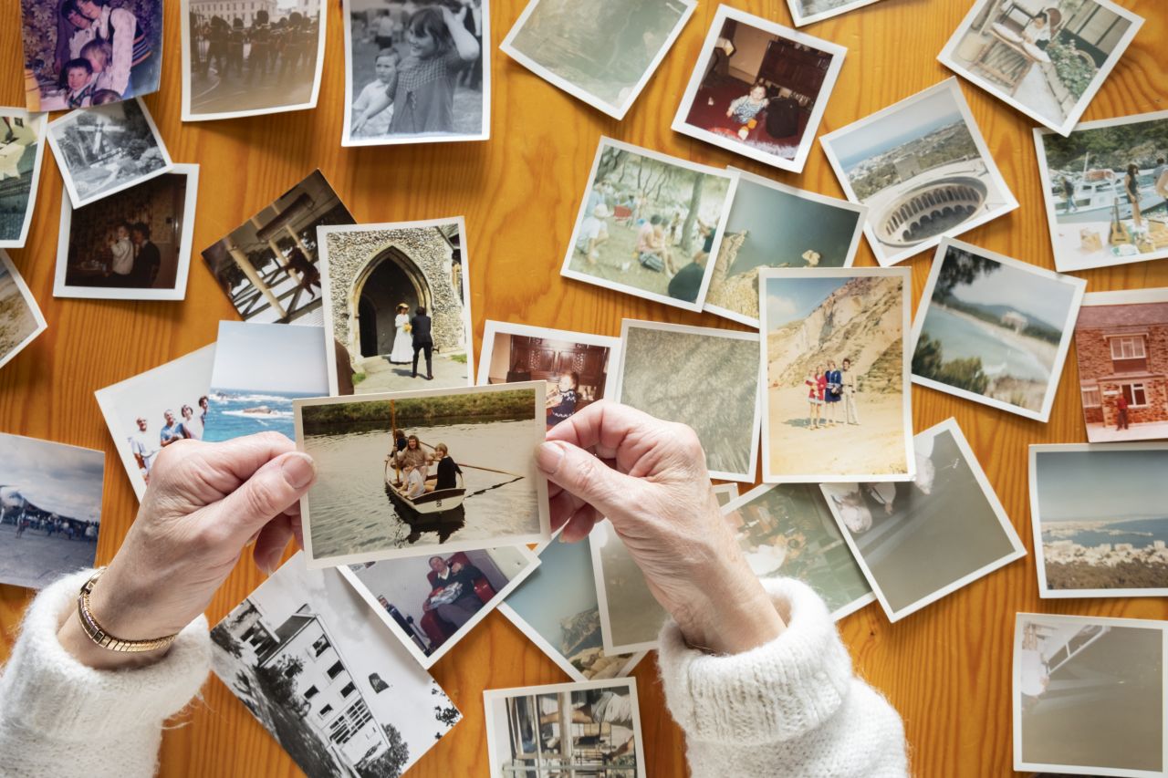 Karty do zdjęć – pomysłowe rozwiązanie na uwiecznianie wyjątkowych chwil i wydarzeń w swoim życiu